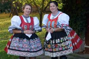 Lucie Valová a Leona Peclová